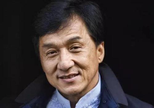 成龙爆料尿血视频,勇敢面对病痛挑战  第1张